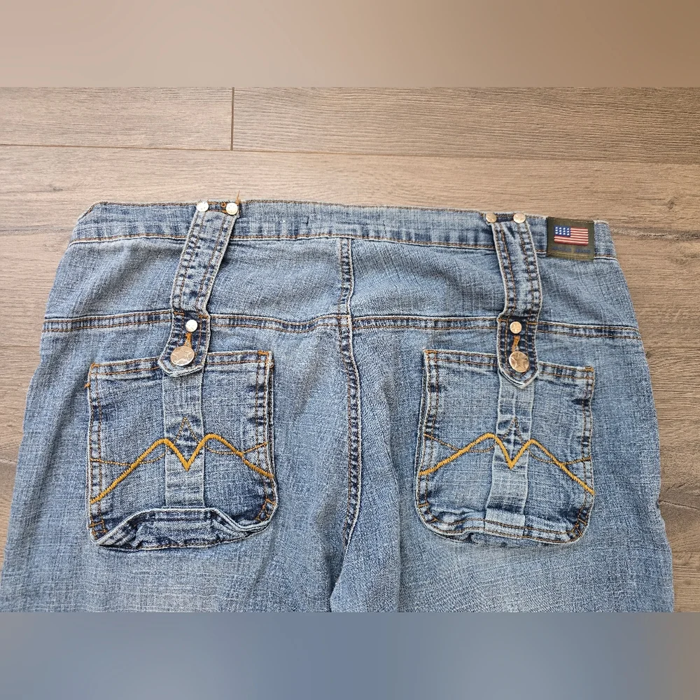 Y2K Apollo Jeans Straight Leg Capri Lowrise Front Pockets Button Detail Sz 11/12 - Picture 5 of 10